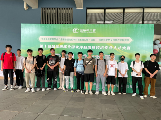 3bbfb1673abb4634a4fe06d300ad02ef.png