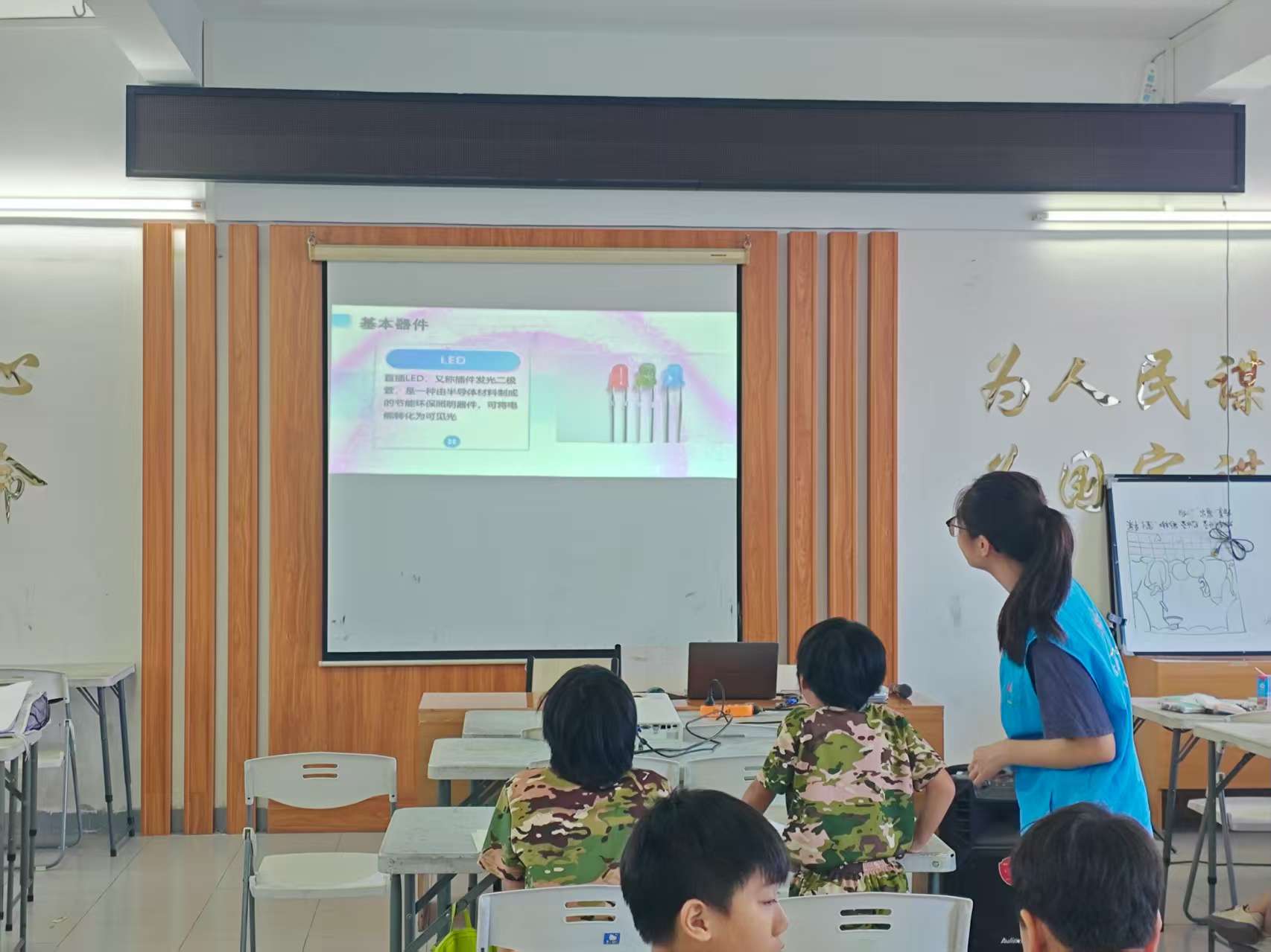 d1e13107cd43487a9f00214e82b0b94f.jpg
