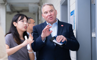 英国西英格兰大学交流团来访世界杯官网