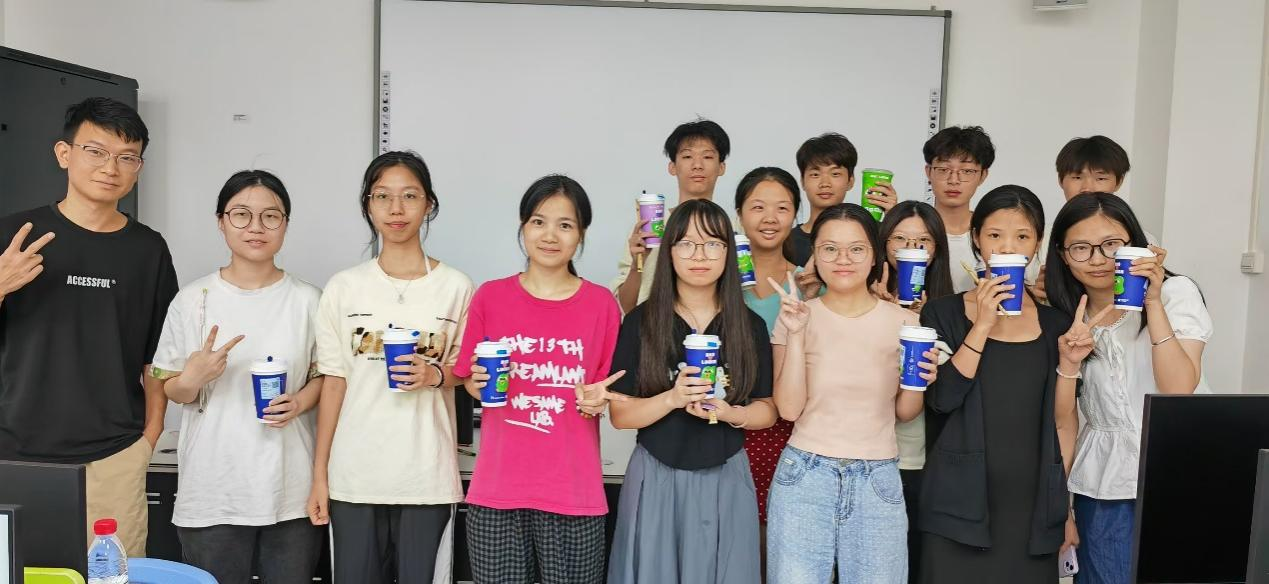 e601cc2c82f341dfbe5e6ea1841f5a31.png